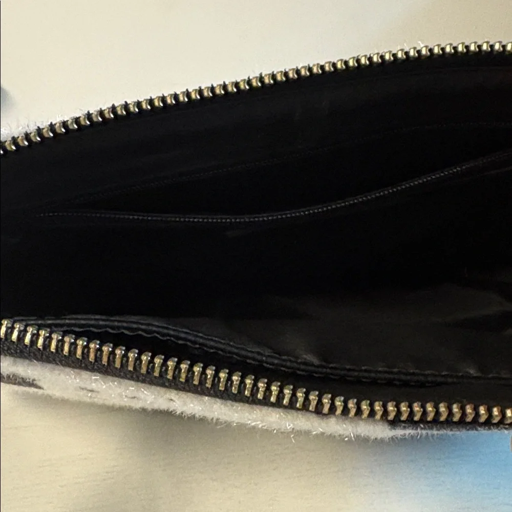 Cow print purse - Picture 4 of 5